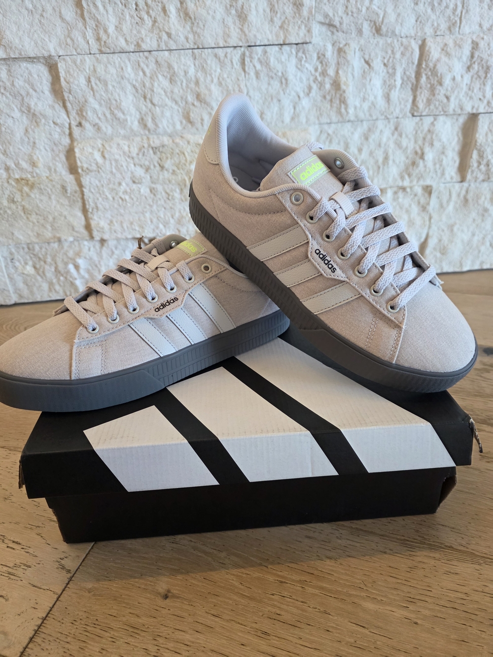 NWT Adidas Daily 3.0 Light Beige and Gray Low-Top Canvas Sneakers MENS